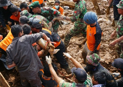 Tiga Jenazah Korban Longsor Banjarnegara Ditemukan