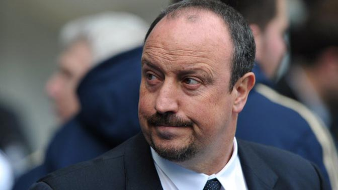 Liverpool Ingin Bawa Pulang Benitez