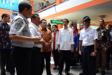 Arus Mudik Natal di Merak Turun 3 Persen