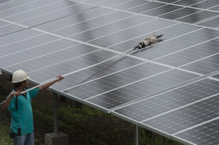 Dewan Energi Nasional Usul Paket Kredit Rumah dan Panel Surya