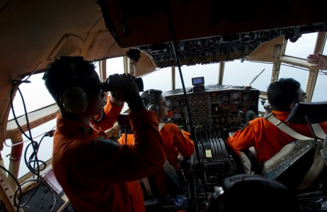 AS dan Tiongkok Kirim Kapal untuk Bantu Cari AirAsia