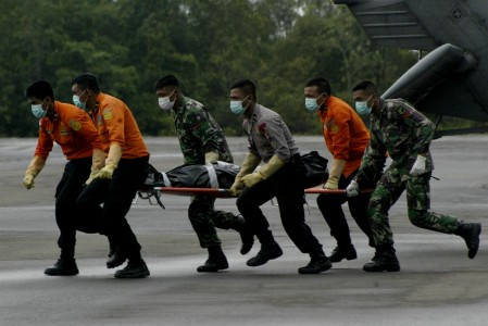 Tim DVI Belum Identifikasi 4 Jenazah Air Asia