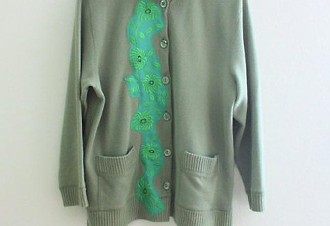 Daur Ulang Baju Lusuh