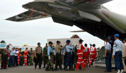 Hujan, Musuh di Pangkalan Bun untuk Mencari Bangkai AirAsia