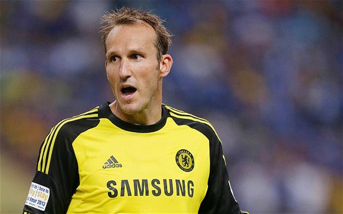 Mark Schwarzer Tinggalkan Chelsea