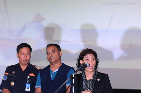 Susi Pudjiastuti Minta Inpres Berantas Ilegal Fishing