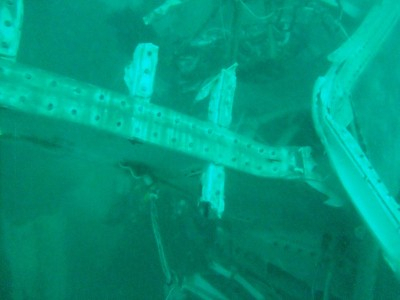 Tim Penyelam Gagal Deteksi Black Box di Ekor Pesawat