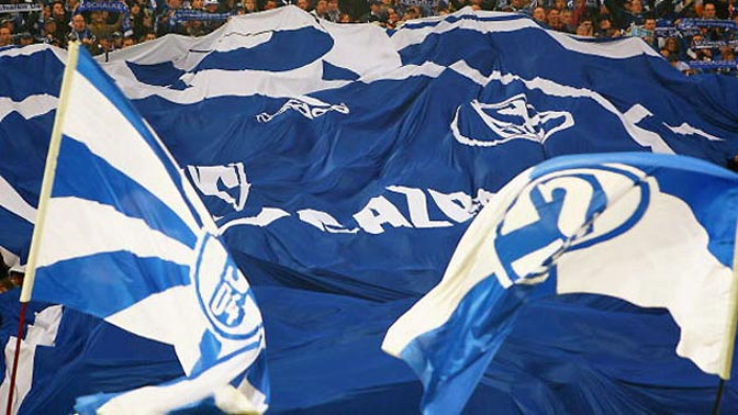 Schalke Pinjam Nastasic