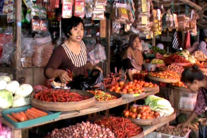 Harga BBM Turun, Harga Kebutuhan Pokok di Melambung