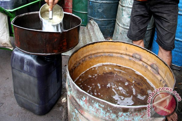 Warga NTT: Minyak Tanah Rp4 Ribu per Liter darimana?
