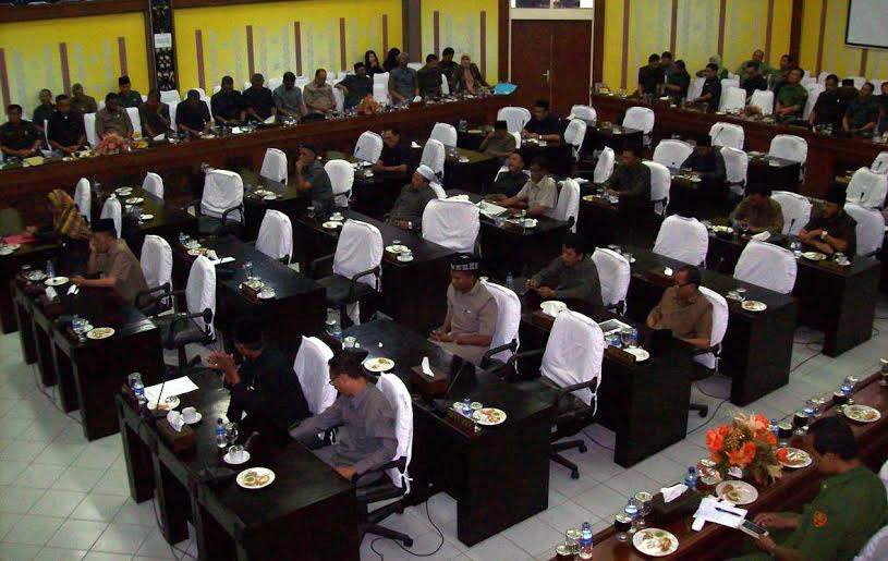 Bekas Anggota DPRD Bondowoso Terancam Kembalikan Gaji