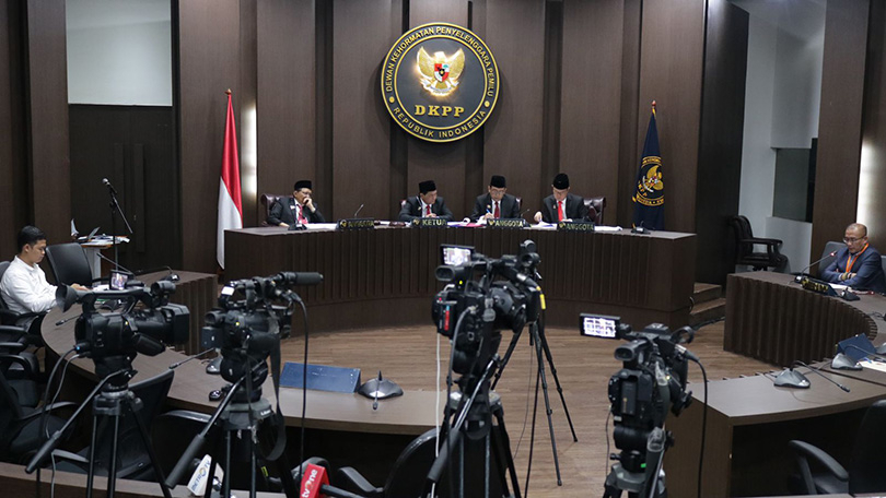 DKPP Periksa Ketua KPU RI Hasyim Asy’ari