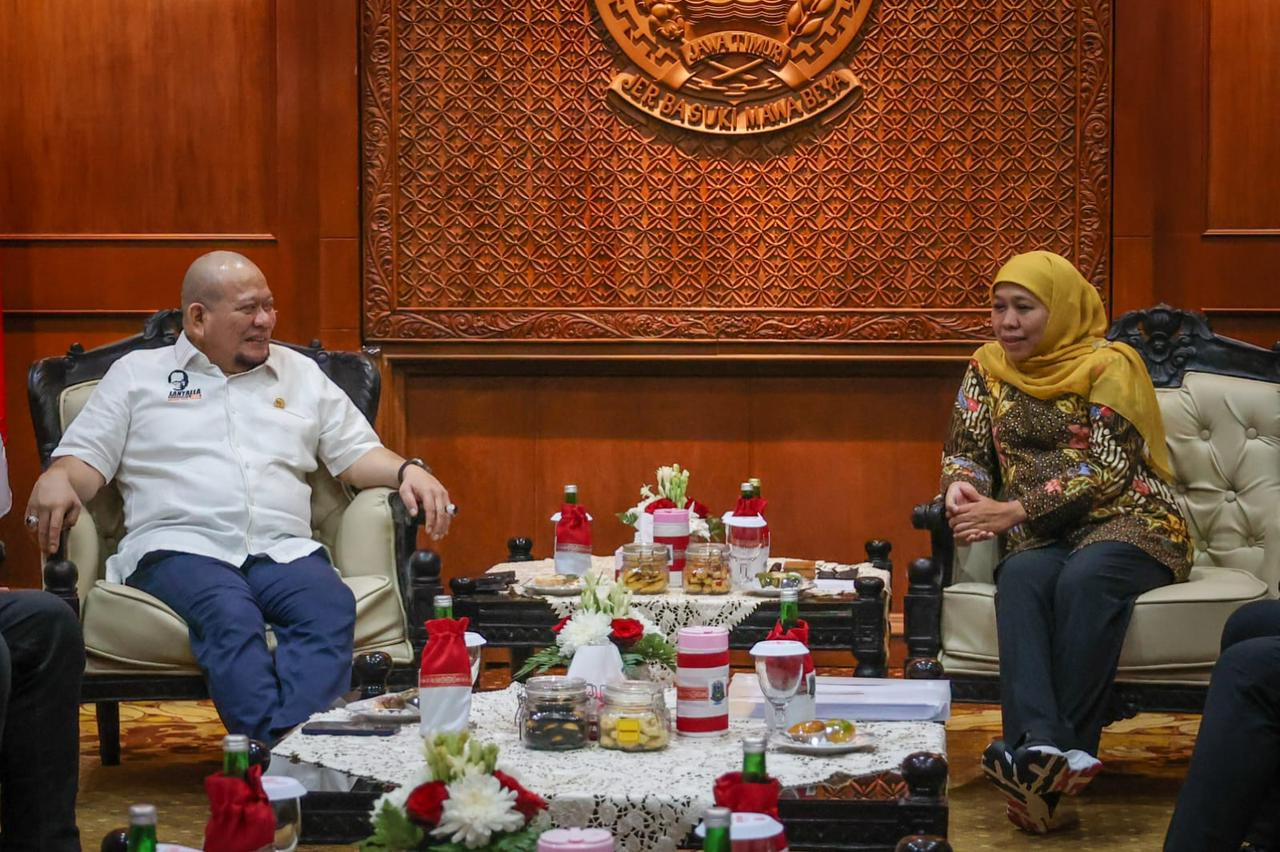Temui Khofifah, LaNyalla Perjuangkan Aspirasi Guru Honorer yang Tak Masuk Formasi PPPK