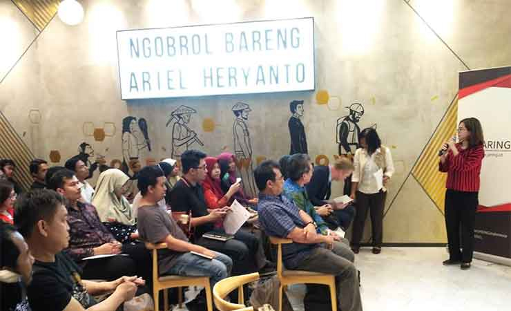Hoax itu Seperti Debu