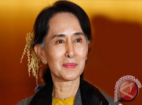 Nobel Perdamaian Aung San Suu Kyi