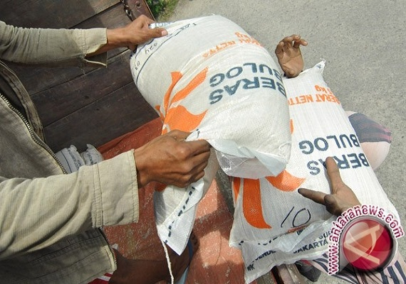 Mensos: Anggaran Raskin 2016 Naik 20%