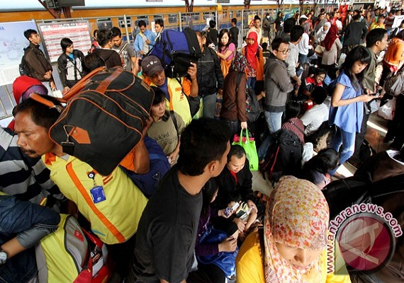 Pantauan Arus Balik Di Stasiun Senen H+4