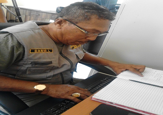 Gunung Api Gamalama Meletus
