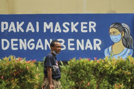 Daerah  di Zona Merah Diminta Evaluasi Kebijakan dan Tingkatkan Penanganan Disiplin