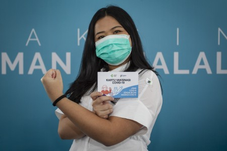 Vaksinasi Covid-19, Komnas KIPI: Tidak Ada yang perlu Perhatian Khusus