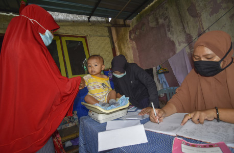 Ikuti Prokes 3M, Penting Tetap Lakukan Imunisasi Anak di tengah Pandemi Covid-19