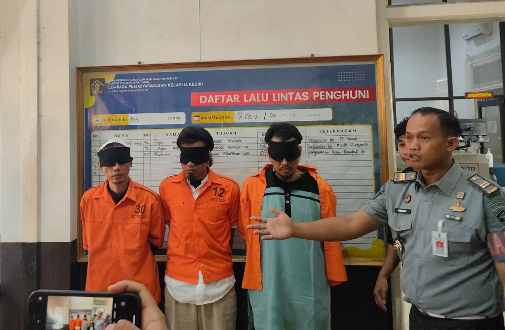 Densus Tangkap 9 Terduga Teroris  di Jateng