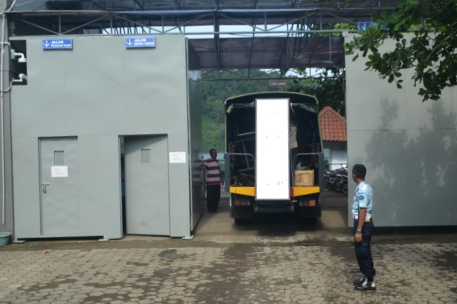 Perlengkapan Pemandian Jenazah Dibawa ke Nusakambangan