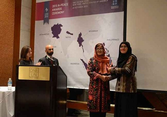 Perempuan Afghanistan Raih N Peace Award 2015
