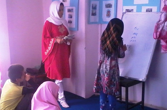 Sekolah Tanpa Batas Untuk Anak Jalanan Kabul