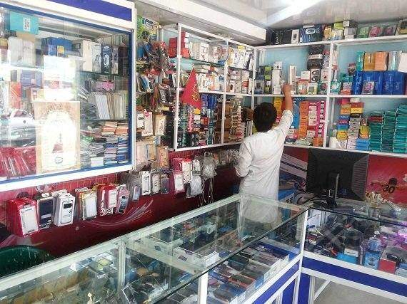 Telepon Seluler Ubah Hidup Warga Afghanistan