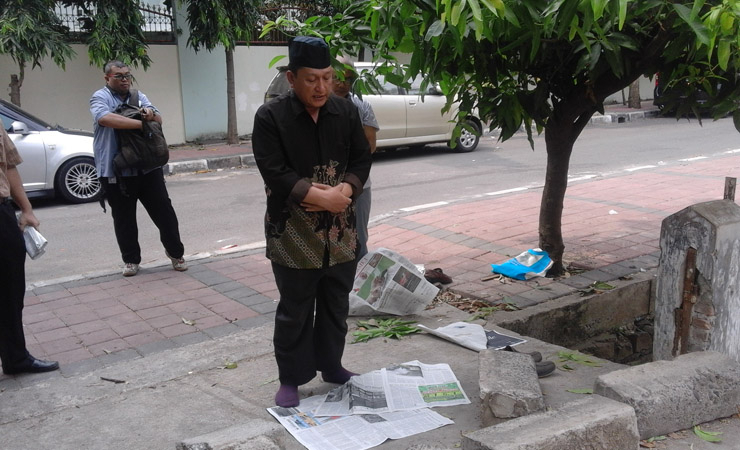 Jemaah Ahmadiyah Dilarang Shalat Jum'at