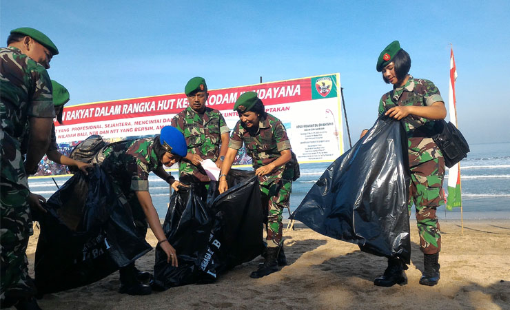 Ratusan Perwira tak Punya Jabatan, Restrukturisasi atau Dwi Fungsi TNI? 