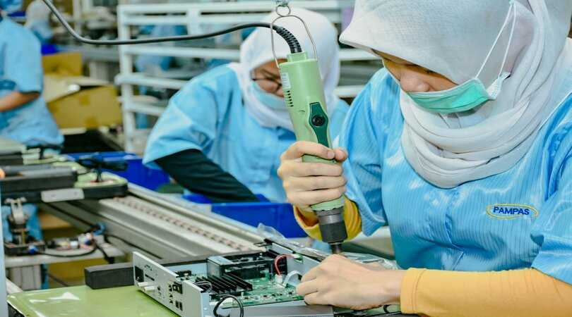 Pembatasan Importasi Elektronik, Pengamat: Hati-hati