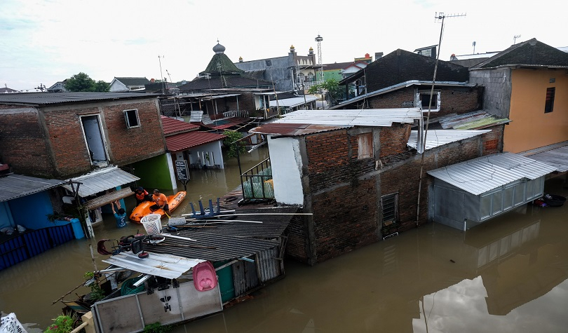 Banjir Solo,  Pemkot Siapkan Sekolah untuk Pengungsian