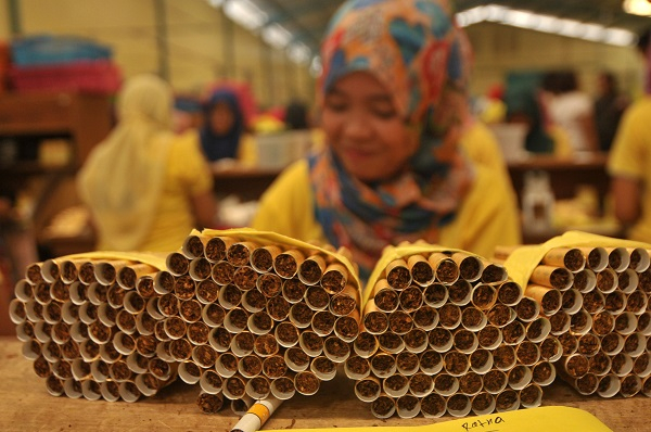 Tahun Depan Harga Rokok Naik, Akankah Perokok Berkurang?