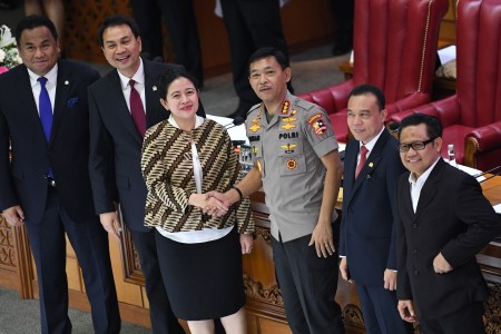 DPR Sahkan Idham Aziz Sebagai Kapolri