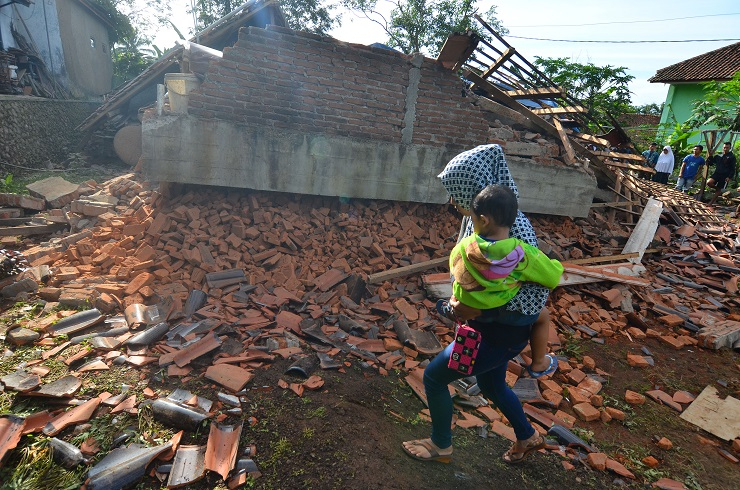 Gempa Bandung Berasal dari Sesar yang Belum Terpetakan