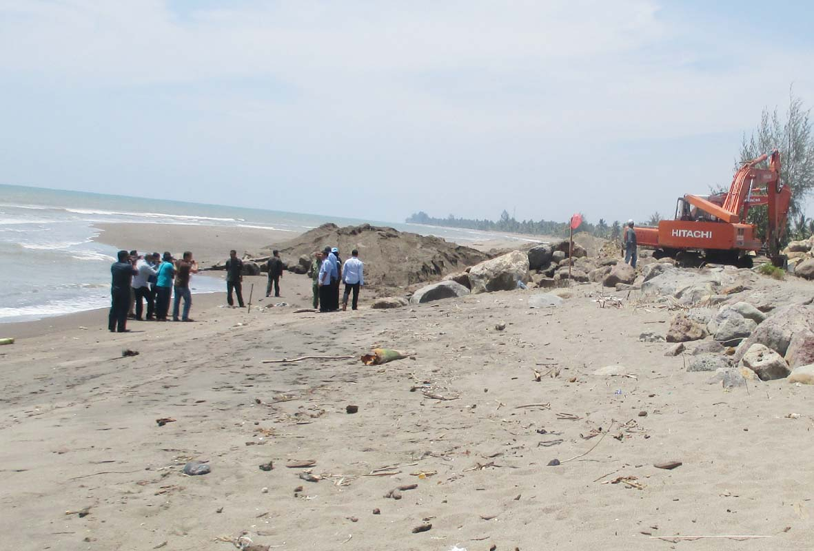 Pendangkalan, Ribuan Nelayan Kuala Manee Terancam Menganggur 