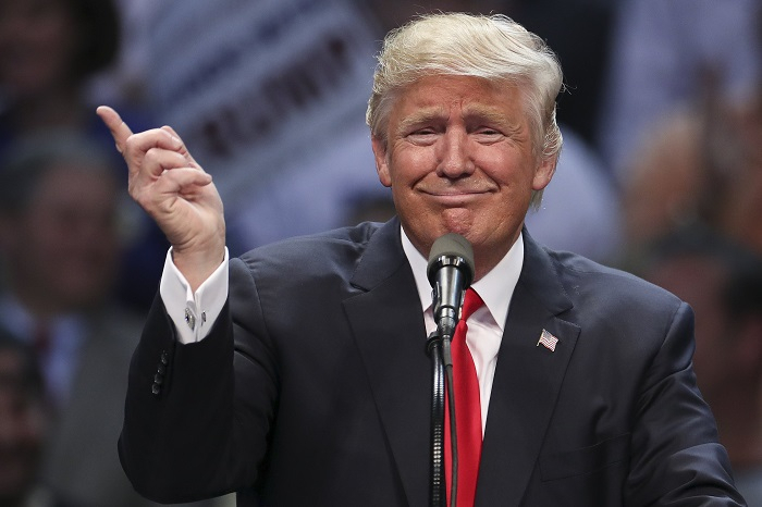 Donald Trump Menang, Rupiah dan IHSG Anjlok