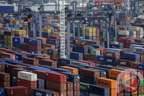 Kemenhub: Tarif Kontainer Bukan Wewenang Kita