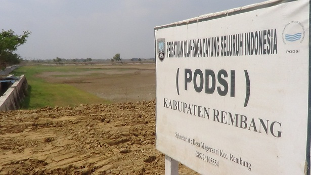 Danau Kering, Atlet Dayung Rembang Mengungsi Latihan