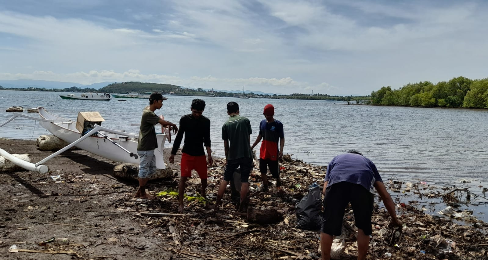 Nelayan Lombok Timur Adopsi Perikanan Berkelanjutan