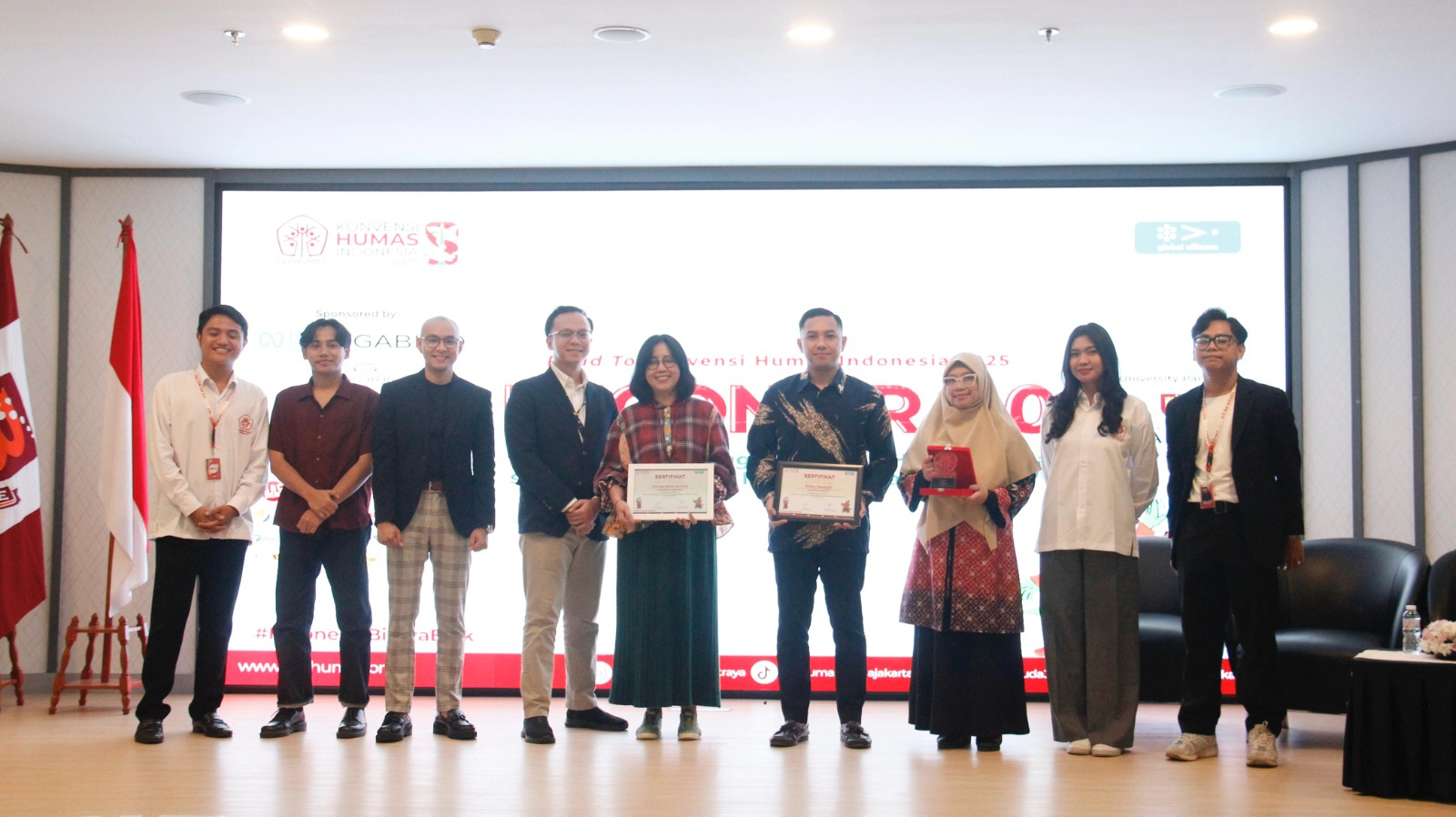 Melawan Arus Polarisasi: Peran Kritis Humas Muda dalam Kampanye #IndonesiaBicaraBaik