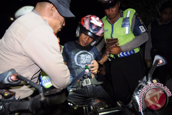  Polres Cirebon Kembalikan Motor Hasil Curian