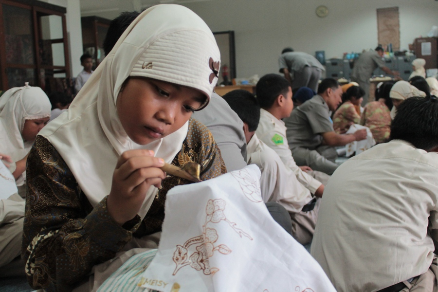 Demi Regenerasi Perajin, Banyuwangi Buka SMK Jurusan Batik