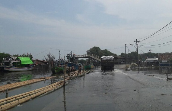 Awas Banjir Rob! Gelombang Pasang Samudera Hindia Bakal Terjadi Hingga Akhir Pekan