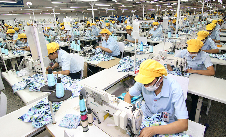 Sritex Pailit, Badai PHK Pekerja di Industri Tekstil Diperkirakan Tak Terbendung