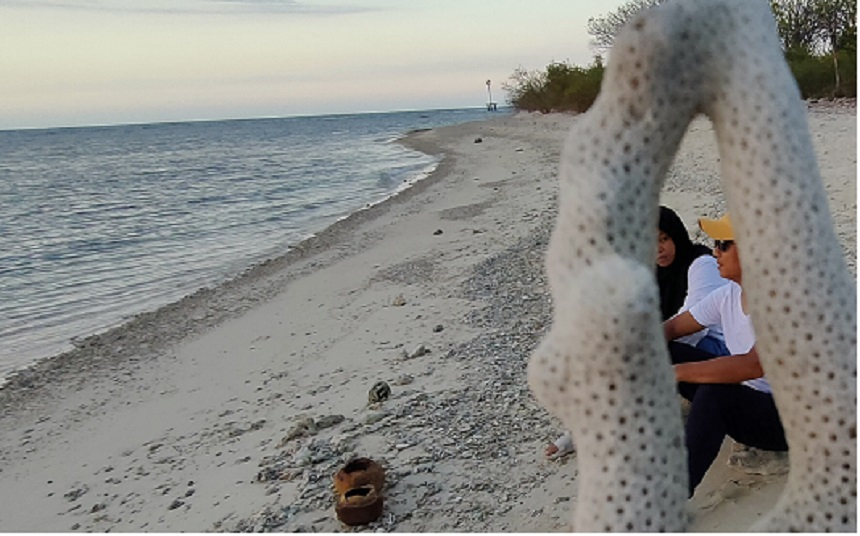 Pencurian Terumbu Karang di Pulau Gede Rembang