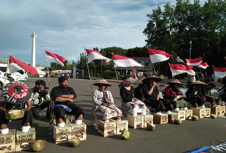 Gunretno Petani Kendeng: Kami Melakukannya Demi Anak Cucu