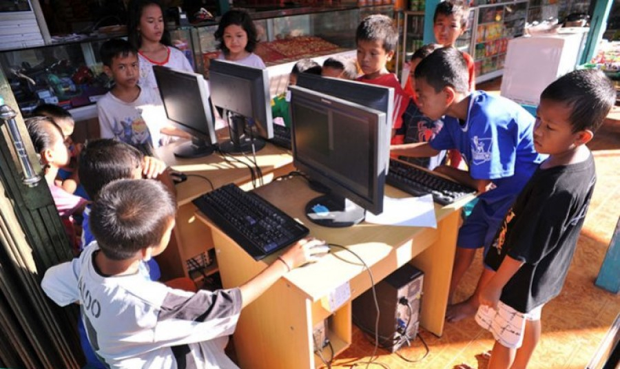 Tahun Depan, Koneksi Internet di Seluruh Indonesia